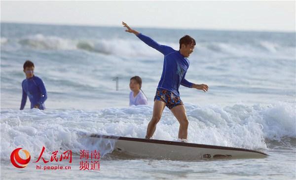 逃出白海豹洞