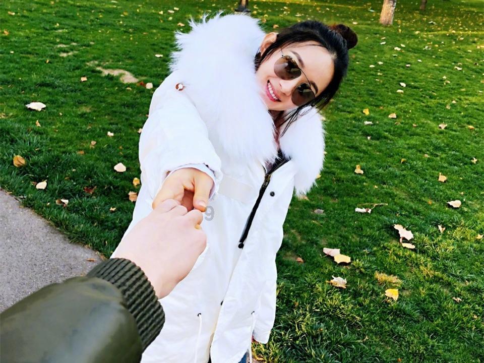 六个月婴儿去世，母亲不舍，抱尸体睡一晚，起床后家人瘫倒在地
