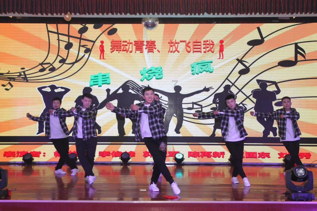 青春风暴无敌！！！杰伦-威廉姆斯未来 全明星